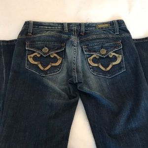 NWOT Re-rock jeans from express size 26.